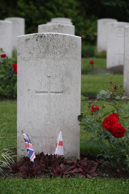 https://flowerskenton.co.uk/blog/northwick-park-floral-tributes-and-cemetery-flowers-kenton/